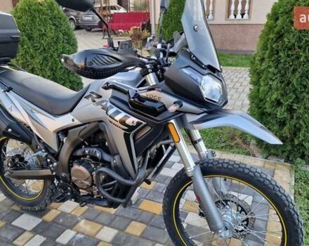 Voge 300 Rally, объемом двигателя 0 л и пробегом 8 тыс. км за 3300 $, фото 4 на Automoto.ua