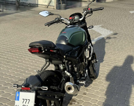 Зеленый Voge 300AC, объемом двигателя 0.3 л и пробегом 4 тыс. км за 2650 $, фото 2 на Automoto.ua
