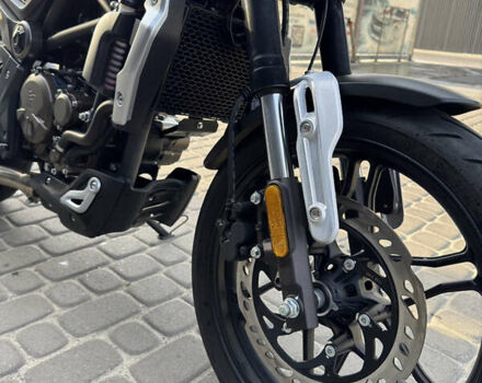 Зеленый Voge 300AC, объемом двигателя 0.3 л и пробегом 4 тыс. км за 2650 $, фото 7 на Automoto.ua
