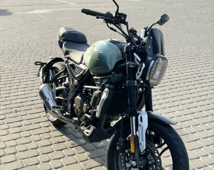 Зеленый Voge 300AC, объемом двигателя 0.3 л и пробегом 4 тыс. км за 2650 $, фото 1 на Automoto.ua
