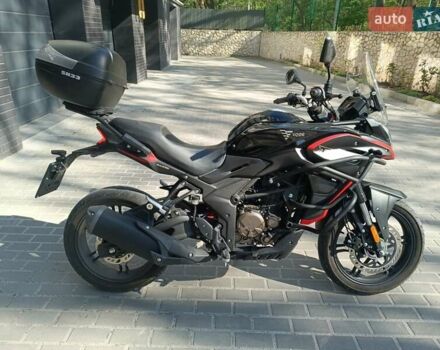 Чорний Voge 300DS, об'ємом двигуна 0.29 л та пробігом 8 тис. км за 3000 $, фото 1 на Automoto.ua