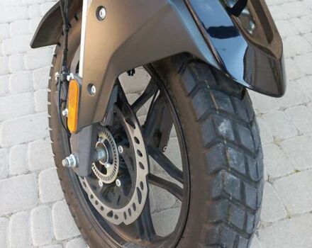 Voge 300DS, объемом двигателя 0.3 л и пробегом 4 тыс. км за 2900 $, фото 5 на Automoto.ua