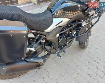 Voge 300DS, объемом двигателя 0.3 л и пробегом 4 тыс. км за 2900 $, фото 4 на Automoto.ua