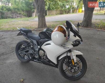 Черный Voge 300RR, объемом двигателя 0.29 л и пробегом 23 тыс. км за 2300 $, фото 3 на Automoto.ua