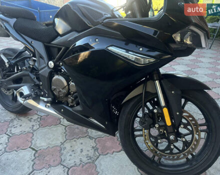 Чорний Voge 300RR, об'ємом двигуна 0.29 л та пробігом 19 тис. км за 2500 $, фото 2 на Automoto.ua