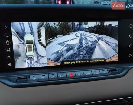 Синий Voyah Free, объемом двигателя 0 л и пробегом 65 тыс. км за 30000 $, фото 5 на Automoto.ua