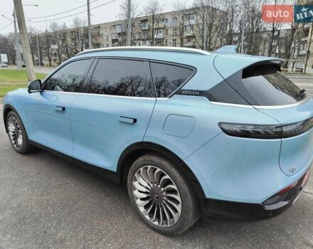 Синий Voyah Free, объемом двигателя 0 л и пробегом 65 тыс. км за 30000 $, фото 54 на Automoto.ua