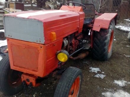VTB V-445 1988 у Кривому Розі на Automoto.ua Червоний VTB V-445, об'ємом двигуна 3 л та пробігом 10 тис. км за 2500 $, фото 1 на Automoto.ua