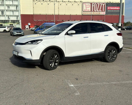 Белый Weltmeister EX5, объемом двигателя 0 л и пробегом 6 тыс. км за 19500 $, фото 6 на Automoto.ua