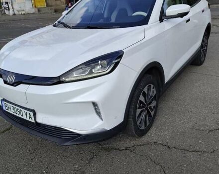 Weltmeister EX5 2019 в Одессе на Automoto.ua Белый Weltmeister EX5, объемом двигателя 0 л и пробегом 71 тыс. км за 13500 $, фото 38 на Automoto.ua