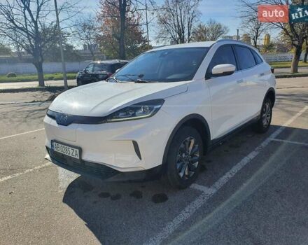 Белый Weltmeister EX5, объемом двигателя 0 л и пробегом 55 тыс. км за 11500 $, фото 24 на Automoto.ua