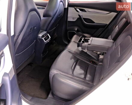 Белый Weltmeister EX5, объемом двигателя 0 л и пробегом 114 тыс. км за 11900 $, фото 32 на Automoto.ua