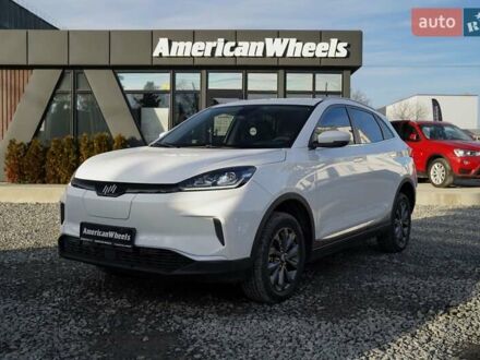 Weltmeister EX5 2020 у Чернівцях на Automoto.ua Білий Weltmeister EX5, об'ємом двигуна 0 л та пробігом 24 тис. км за 12900 $, фото 1 на Automoto.ua