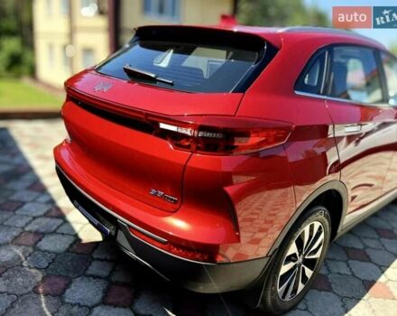 Красный Weltmeister EX5, объемом двигателя 0 л и пробегом 80 тыс. км за 17900 $, фото 1 на Automoto.ua