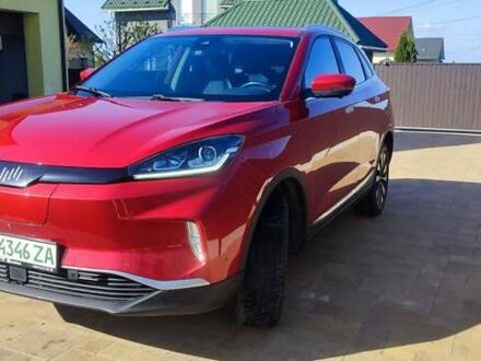 Weltmeister EX5 2019 у Тернополі на Automoto.ua Червоний Weltmeister EX5, об'ємом двигуна 0 л та пробігом 55 тис. км за 18800 $, фото 1 на Automoto.ua