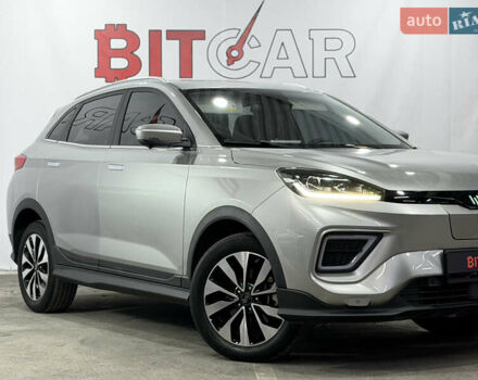 Серый Weltmeister EX5, объемом двигателя 0 л и пробегом 58 тыс. км за 25000 $, фото 3 на Automoto.ua