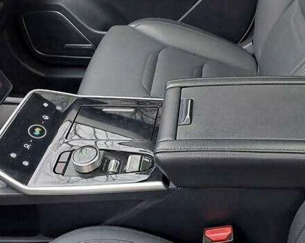 Білий Weltmeister EX5-Z, об'ємом двигуна 0 л та пробігом 48 тис. км за 22000 $, фото 10 на Automoto.ua