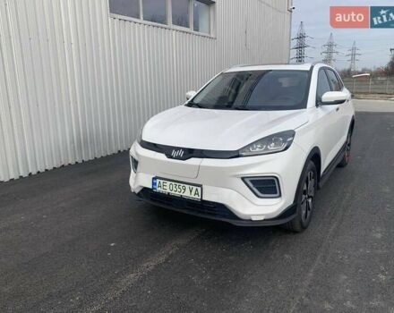 Белый Weltmeister EX5-Z, объемом двигателя 0 л и пробегом 7 тыс. км за 18000 $, фото 2 на Automoto.ua