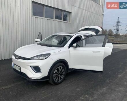 Белый Weltmeister EX5-Z, объемом двигателя 0 л и пробегом 7 тыс. км за 18000 $, фото 7 на Automoto.ua