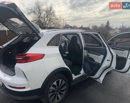 Белый Weltmeister EX5-Z, объемом двигателя 0 л и пробегом 7 тыс. км за 18000 $, фото 8 на Automoto.ua