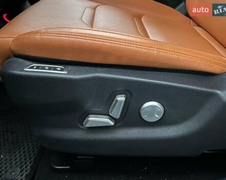 Серый Weltmeister EX5-Z, объемом двигателя 0 л и пробегом 34 тыс. км за 17800 $, фото 25 на Automoto.ua