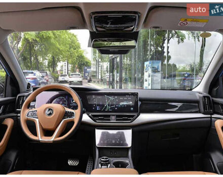 Белый Weltmeister W6, объемом двигателя 0 л и пробегом 1 тыс. км за 35000 $, фото 1 на Automoto.ua