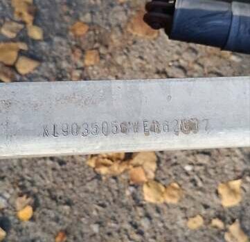 Wilson STAA3, объемом двигателя 0 л и пробегом 0 тыс. км за 3800 $, фото 2 на Automoto.ua