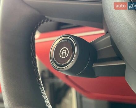 Серый Xiaomi SU7, объемом двигателя 0 л и пробегом 5 тыс. км за 35000 $, фото 7 на Automoto.ua