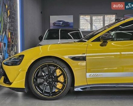 Жовтий Xiaomi SU7 Ultra, об'ємом двигуна 0 л та пробігом 4 тис. км за 82999 $, фото 11 на Automoto.ua