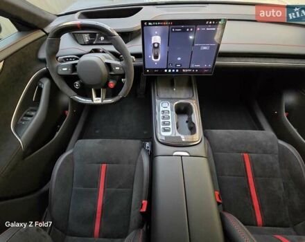 Сірий Xiaomi SU7 Ultra, об'ємом двигуна 0 л та пробігом 1 тис. км за 95000 $, фото 34 на Automoto.ua