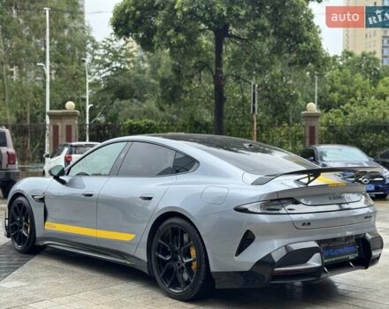 Серый Xiaomi SU7 Ultra, объемом двигателя 0 л и пробегом 4 тыс. км за 79999 $, фото 2 на Automoto.ua