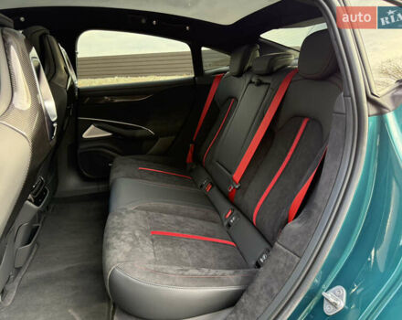 Зеленый Xiaomi SU7 Ultra, объемом двигателя 0 л и пробегом 1 тыс. км за 99999 $, фото 16 на Automoto.ua