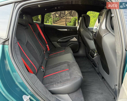 Зеленый Xiaomi SU7 Ultra, объемом двигателя 0 л и пробегом 1 тыс. км за 99999 $, фото 18 на Automoto.ua