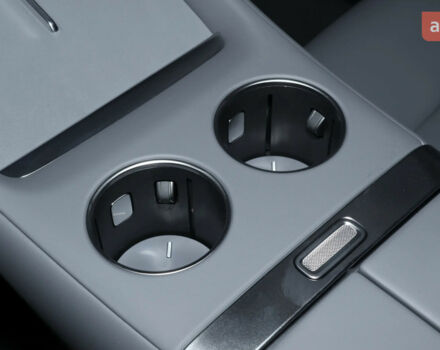 купити нове авто Xiaomi YU7 2025 року від офіційного дилера Автосалон ECODRIVE AUTO Київ Xiaomi фото