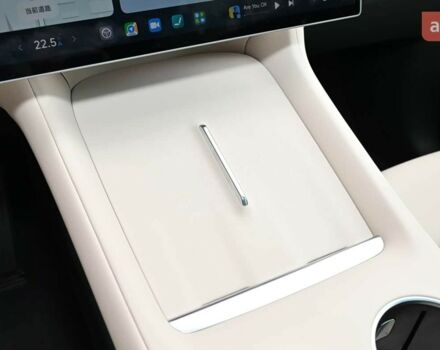 купить новое авто Xiaomi YU7 2025 года от официального дилера Energy Hub Київ Xiaomi фото