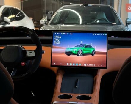 купить новое авто Xiaomi YU7 2025 года от официального дилера Energy Hub Київ Xiaomi фото