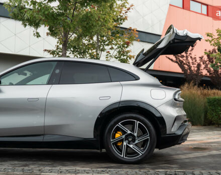 купить новое авто Xiaomi YU7 2025 года от официального дилера Автосалон ECODRIVE AUTO Київ Xiaomi фото