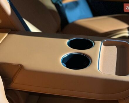 купить новое авто Xiaomi YU7 2025 года от официального дилера Energy Hub Київ Xiaomi фото