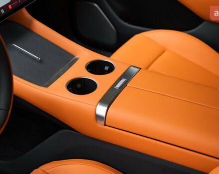 купити нове авто Xiaomi YU7 2025 року від офіційного дилера Автосалон ECODRIVE AUTO Київ Xiaomi фото