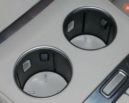 купити нове авто Xiaomi YU7 2025 року від офіційного дилера Автосалон ECODRIVE AUTO Київ Xiaomi фото