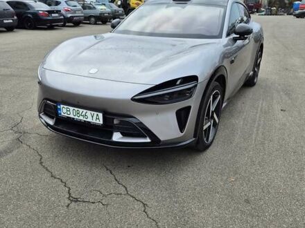 Серый Xiaomi YU7, объемом двигателя 0 л и пробегом 1 тыс. км за 61000 $, фото 1 на Automoto.ua