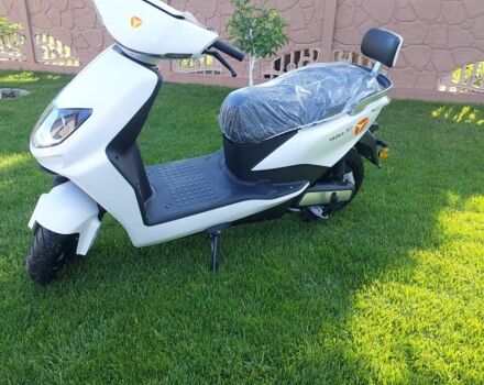 Yadea 95 XF 380, об'ємом двигуна 12.58 л та пробігом 0 тис. км за 1650 $, фото 1 на Automoto.ua