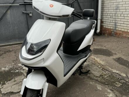 Yadea 95 XF 380 2024 у Сумах на Automoto.ua Yadea 95 XF 380, об'ємом двигуна 12.58 л та пробігом 0 тис. км за 1400 $, фото 1 на Automoto.ua