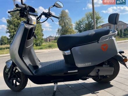 Yadea E8S 2024 в Полтаве на Automoto.ua Серый Yadea E8S, объемом двигателя 0 л и пробегом 10 тыс. км за 1740 $, фото 1 на Automoto.ua