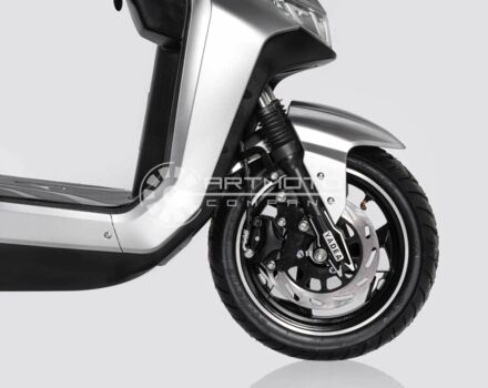 Yadea T9 2025 в Харькове на Automoto.ua Yadea T9, объемом двигателя 0 л и пробегом 0 тыс. км за 1780 $, фото 11 на Automoto.ua