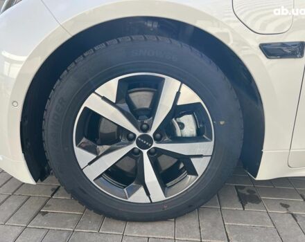 Белый Zeekr 001, объемом двигателя 0 л и пробегом 41 тыс. км за 36690 $, фото 15 на Automoto.ua