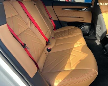 Белый Zeekr 001, объемом двигателя 0 л и пробегом 41 тыс. км за 36690 $, фото 26 на Automoto.ua