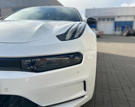 Белый Zeekr 001, объемом двигателя 0 л и пробегом 41 тыс. км за 36690 $, фото 3 на Automoto.ua