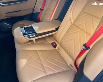 Белый Zeekr 001, объемом двигателя 0 л и пробегом 41 тыс. км за 36690 $, фото 23 на Automoto.ua