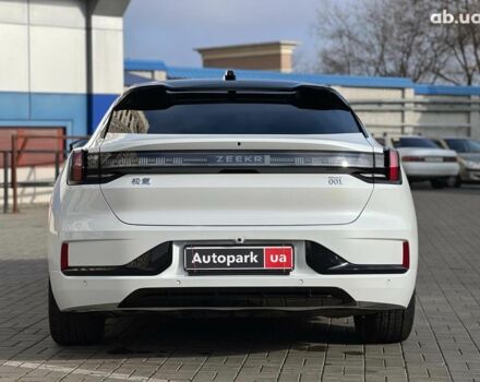 Белый Zeekr 001, объемом двигателя 0 л и пробегом 41 тыс. км за 36690 $, фото 9 на Automoto.ua